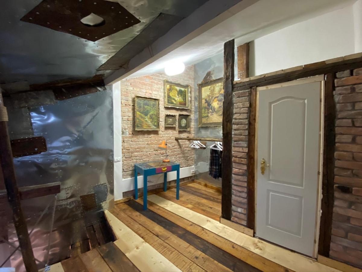 Apartamente A La Cluj Εξωτερικό φωτογραφία